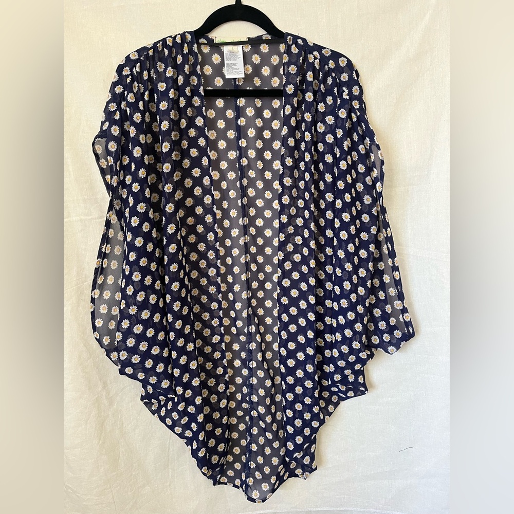 Staring at Stars duster cover-up - daisy flower print - size Large